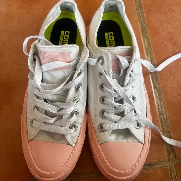 White and Pink Converse - Picture 2 of 5